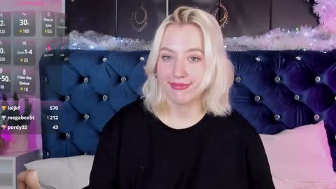 Snapshot of rachelcart chatting on December 2024 10:44:02 AM RachelCart online show from December 2024 10:44:02 AM