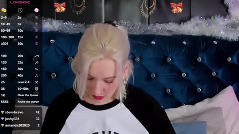 Snapshot of rachelcart chatting on January 2025 06:48:02 AM RachelCart online show from January 2025 06:48:02 AM