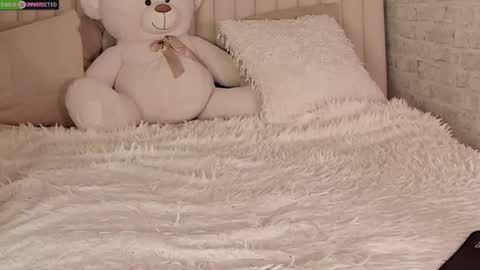 Snapshot of rachelcart chatting on September 2025 03:07:02 AM RachelCart online show from September 2025 03:07:02 AM