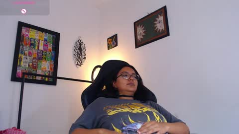 Snapshot of rachell_420 chatting on May 2026 02:45:01 PM rachell_420 online show from May 2026 02:45:01 PM
