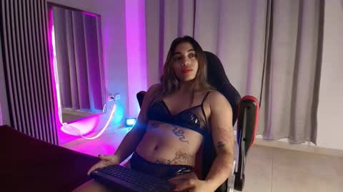 rachell_owen online show from September 2025 04:58:02 AM