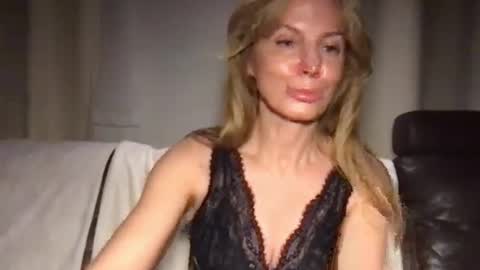 Rachel online show from December 2024 07:22:01 PM