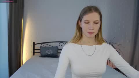 Snapshot of rachelwooods chatting on January 2026 06:29:01 AM Rachel online show from January 2026 06:29:01 AM