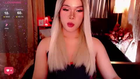 Snapshot of raeganclinton chatting on September 2025 01:19:02 AM raeganclinton online show from September 2025 01:19:02 AM