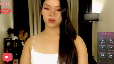 Snapshot of raeganclinton chatting on November 2025 11:21:02 AM raeganclinton online show from November 2025 11:21:02 AM