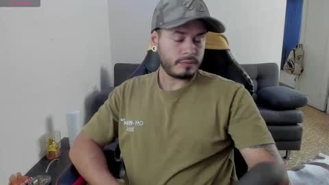 ragnar_lothbrok77 online show from March 2026 05:35:01 PM