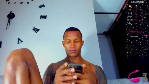 Snapshot of ragnarhot24 chatting on January 2025 07:17:01 AM Andres H online show from January 2025 07:17:01 AM