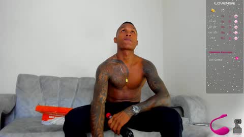 Snapshot of ragnarhot24 chatting on February 2025 08:54:02 AM Andres H online show from February 2025 08:54:02 AM