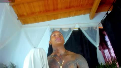 Snapshot of ragnarhot24 chatting on November 2025 02:50:02 PM Andres H online show from November 2025 02:50:02 PM