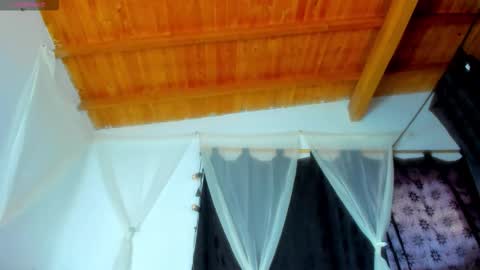 Snapshot of ragnarhot24 chatting on November 2025 10:21:01 PM Andres H online show from November 2025 10:21:01 PM