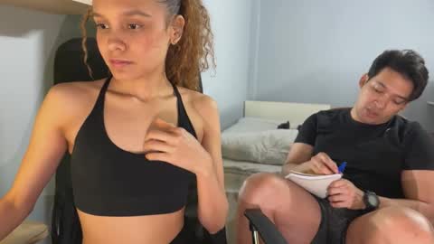 Ragnarr online show from November 2025 08:31:01 PM