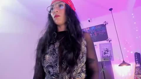 Raia online show from April 2026 03:22:02 AM