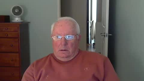 raiderman215 online show from December 2024 03:13:02 PM