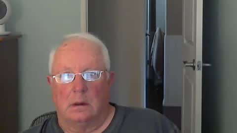 raiderman215 online show from September 2025 09:42:01 PM