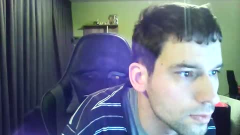 Snapshot of raimondo32 chatting on December 2024 07:26:02 AM Raimondo te Paste online show from December 2024 07:26:02 AM