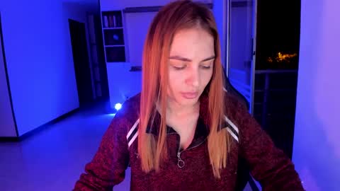 Snapshot of rainbow_jenny chatting on December 2024 12:04:02 AM Jennyindependent model . online show from December 2024 12:04:02 AM