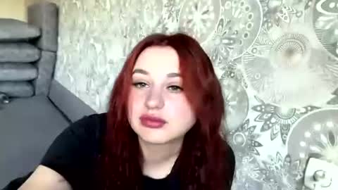 Snapshot of raisaklee chatting on June 2026 04:13:01 AM Cherry online show from June 2026 04:13:01 AM