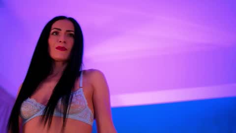 RaisaVawn online show from January 2026 06:38:01 AM