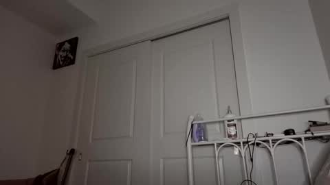 Ray Ray online show from September 2025 04:38:01 AM