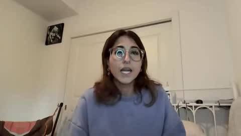 Ray Ray online show from October 2025 08:31:02 PM