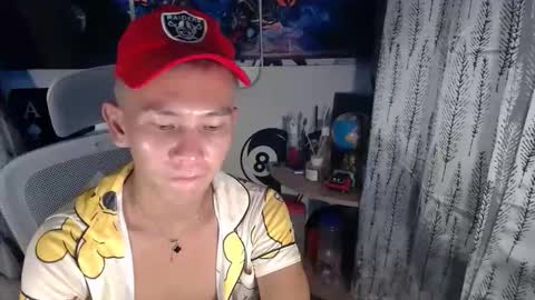 ralfhuge24 online show from March 2026 12:13:01 PM