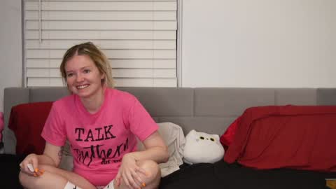 Snapshot of ramichick chatting on January 2025 01:36:02 AM Rami online show from January 2025 01:36:02 AM