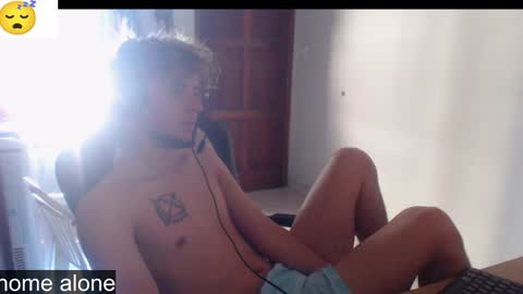 Snapshot of ramisexyloveyou chatting on January 2025 12:45:02 PM Ramiro online show from January 2025 12:45:02 PM