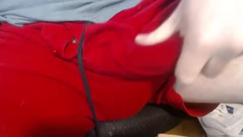 Snapshot of random41yearoldguy chatting on December 2024 08:36:02 PM random41yearoldguy online show from December 2024 08:36:02 PM