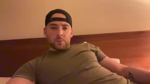 Snapshot of randomdude5950 chatting on January 2025 03:12:02 AM randomdude5950 online show from January 2025 03:12:02 AM