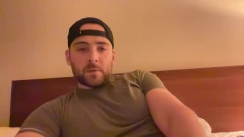 Snapshot of randomdude5950 chatting on January 2025 01:48:02 AM randomdude5950 online show from January 2025 01:48:02 AM