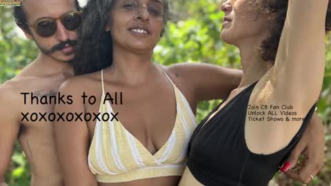 Snapshot of randomshuffle chatting on February 2025 05:29:01 PM MR DJ Randomshuffle friends playing with sexual energy live - OMG we are back online show from February 2025 05:29:01 PM