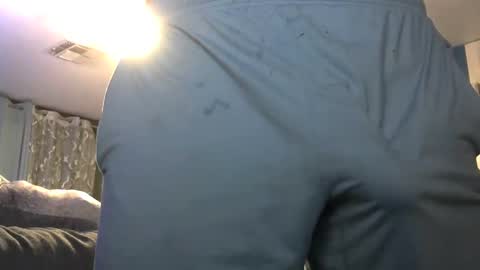 Snapshot of randybater8in chatting on December 2024 05:07:01 AM Randy8inbater online show from December 2024 05:07:01 AM