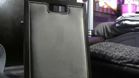 Snapshot of randybater8in chatting on November 2025 09:40:01 AM Randy8inbater online show from November 2025 09:40:01 AM