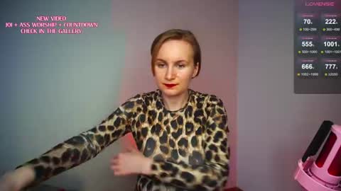 Snapshot of randycherry chatting on July 2026 03:29:02 PM Cherry Miss Cherry online show from July 2026 03:29:02 PM