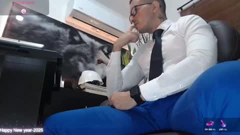 Snapshot of randylukehot chatting on March 2025 10:40:02 AM randylukehot online show from March 2025 10:40:02 AM