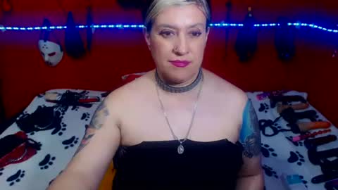 Snapshot of randymaturex01 chatting on November 2025 01:19:01 AM Sonia online show from November 2025 01:19:01 AM