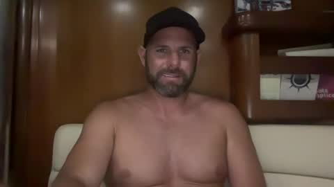 Snapshot of ransguy chatting on February 2025 09:35:02 AM ransguy online show from February 2025 09:35:02 AM