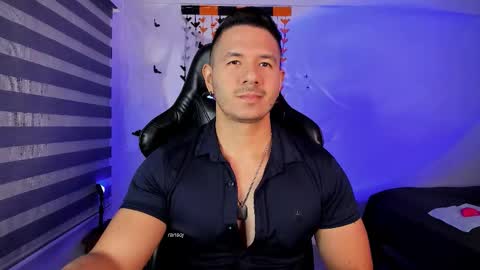 Jonas online show from November 2025 10:12:01 PM