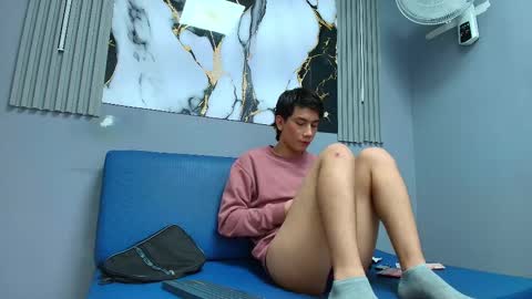 Snapshot of raphael_nyon1 chatting on March 2026 03:56:01 AM raphael_nyon1 online show from March 2026 03:56:01 AM