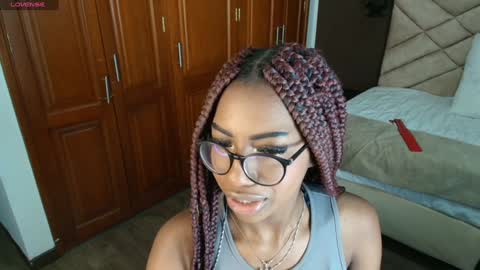 Snapshot of raqueljones_ chatting on January 2025 11:39:01 AM Raquel online show from January 2025 11:39:01 AM