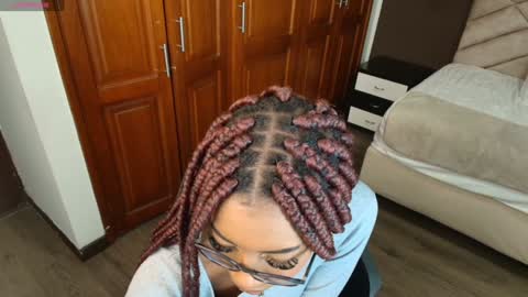 Snapshot of raqueljones_ chatting on January 2025 11:35:01 AM Raquel online show from January 2025 11:35:01 AM