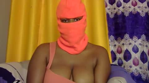 Snapshot of rara_molly chatting on May 2026 07:53:02 PM rara_molly online show from May 2026 07:53:02 PM