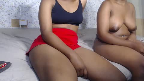 Snapshot of rarepetite chatting on January 2026 07:06:02 PM rarepetite online show from January 2026 07:06:02 PM