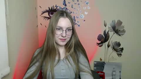 Snapshot of raspberry0101 chatting on December 2024 09:49:02 PM raspberry0101 online show from December 2024 09:49:02 PM