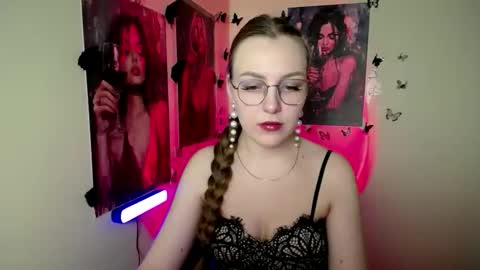 Snapshot of raspberry0101 chatting on October 2025 07:03:02 PM raspberry0101 online show from October 2025 07:03:02 PM