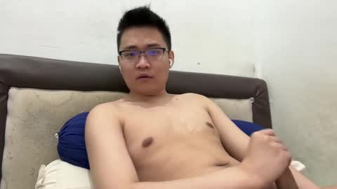 randomnaut online show from January 2025 12:50:01 PM