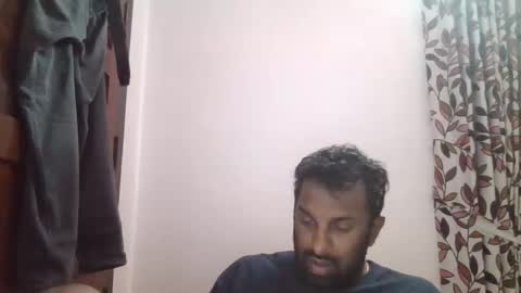 raul2k2 online show from April 2026 10:04:02 PM