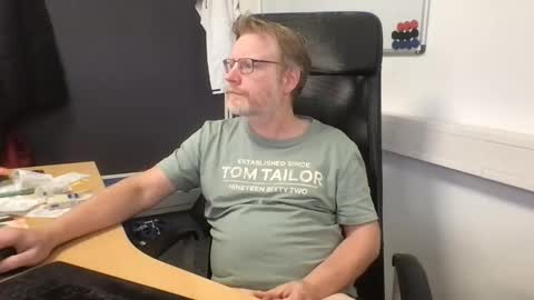 Snapshot of raunchyme chatting on November 2025 01:36:02 PM Raunchy me online show from November 2025 01:36:02 PM