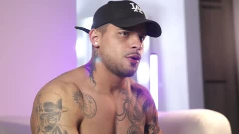 rausch77 online show from November 2025 07:18:02 AM