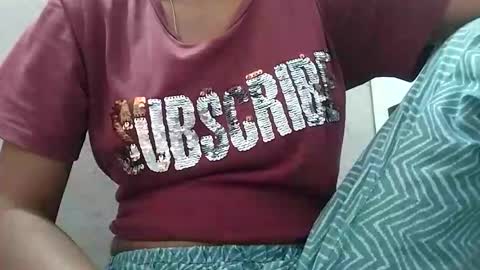 Snapshot of rava_sexy chatting on September 2025 02:44:01 AM rava_sexy online show from September 2025 02:44:01 AM